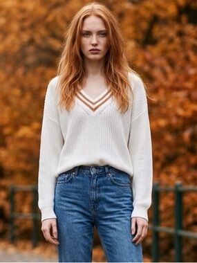 Forever 21 Ivory Brown Varsity Stripe V-Neck Knit Sweater Small